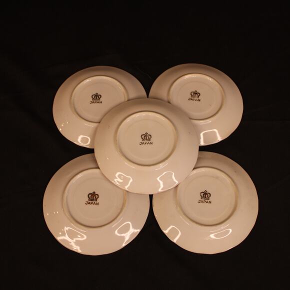 Empress by Hurata Japan Child's Tea Set, Pot, Cream & Sugar, 2 cups 5 Saucers - Picture 7 of 16